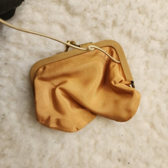 Vintage Black Satin Handbag Clutch Gold Shell Clasp Silk lined Coin Purse - Picture 8 of 10